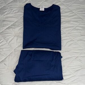 3/$15 Blue Vital threads scrub set size Xs/Small